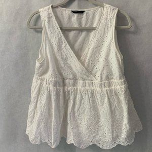 SHEIN Maternity Top Sleeveless Size XLarge White